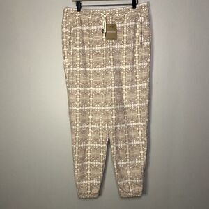 NEW PATAGONIA Women Micro D Fleece joggers LARGE Snow Bean Natural Tan Neutral
